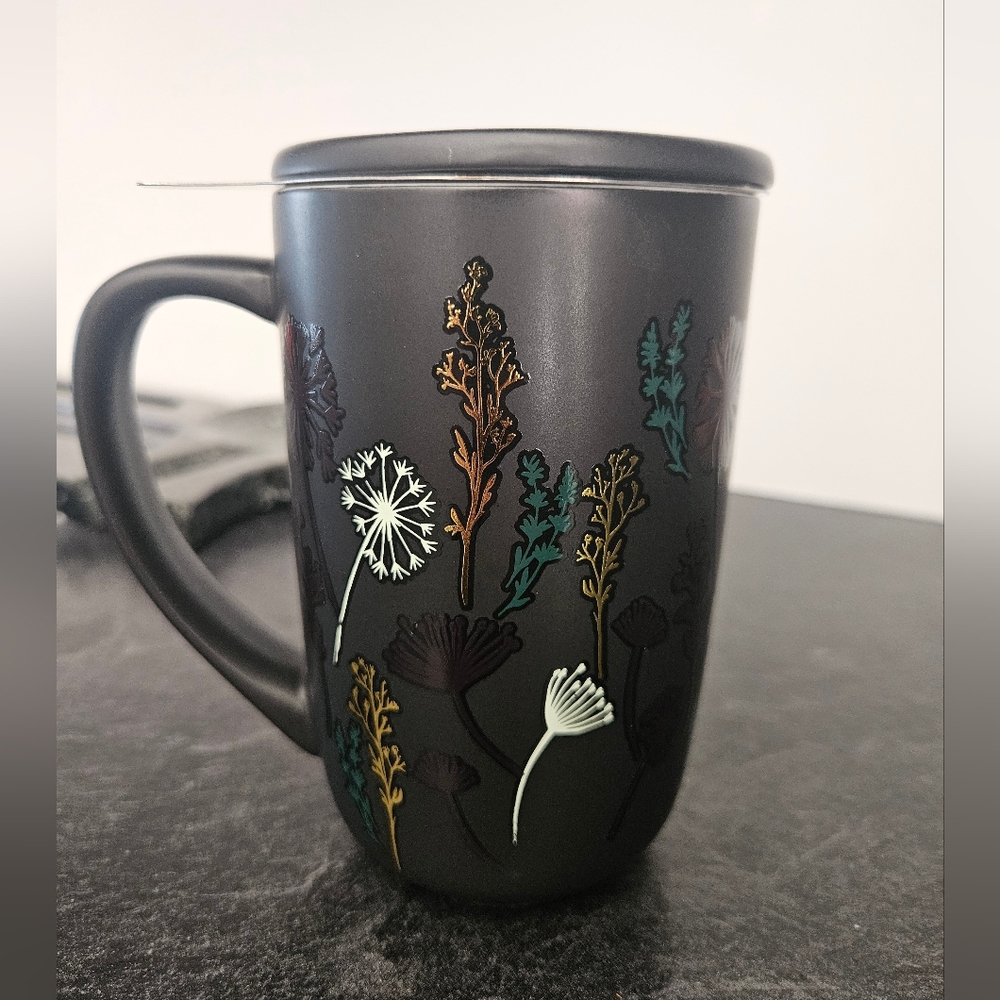 Floral Black Ceramic Mug with Lid